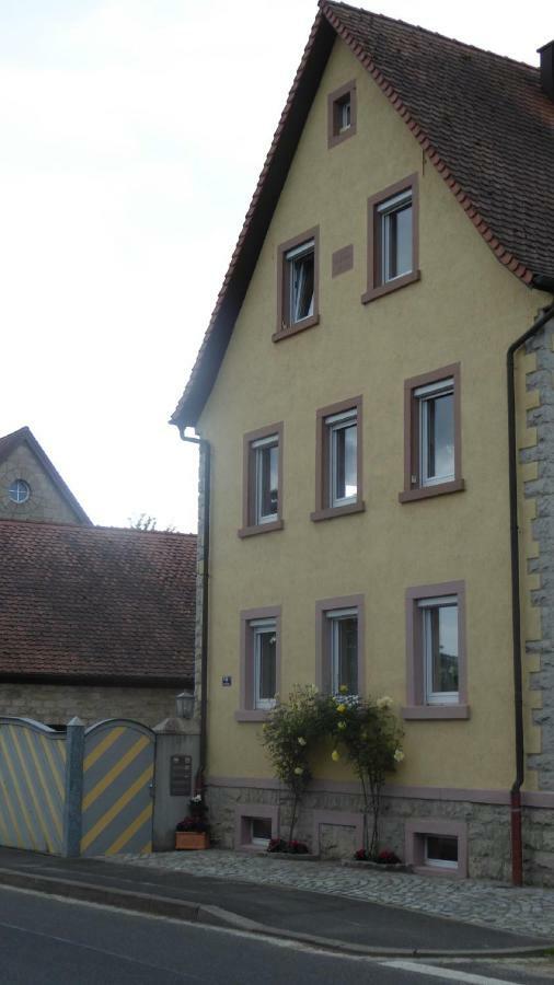 Ferienwohnung Angelika Gries Margetshöchheim Dış mekan fotoğraf